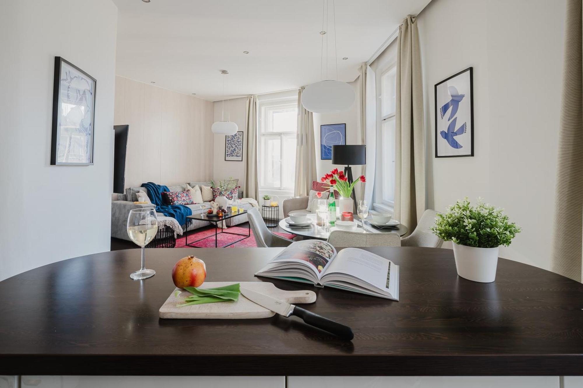 Prague Days - Stylish Apartment - Netflix - Hip District Dış mekan fotoğraf